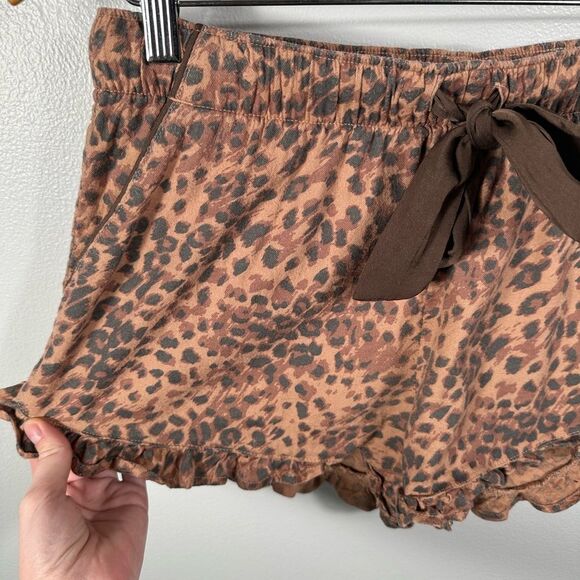 Aerie Brown Leopard Print Ruffle Trim Pajama Flannel Boxer Shorts Size Medium - Picture 6 of 16